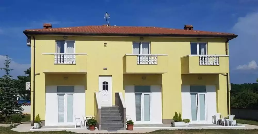 Hotels 262m² in Croatia, Umag. Priced at 727000€ rent photo-3