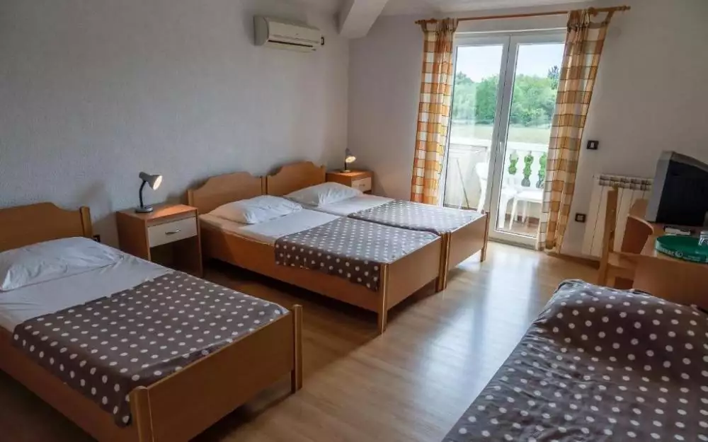 Hotels 262m² in Croatia, Umag. Priced at 727000€ rent photo-24
