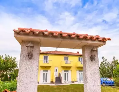 Buy in Croatia for 727000€