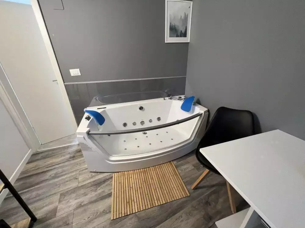 Hotels 240m² in Croatia, Umag. Priced at 1400000€ rent photo-8