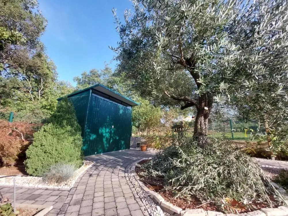 Villa 390m² in Croatia, Rovinj. Priced at 900000€ rent photo-12