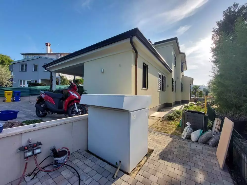 Villa 390m² in Croatia, Rovinj. Priced at 900000€ rent photo-16