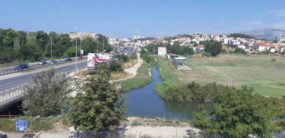 Hotels 2600m² in Croatia, Split. Priced at 4000000€ rent photo-9