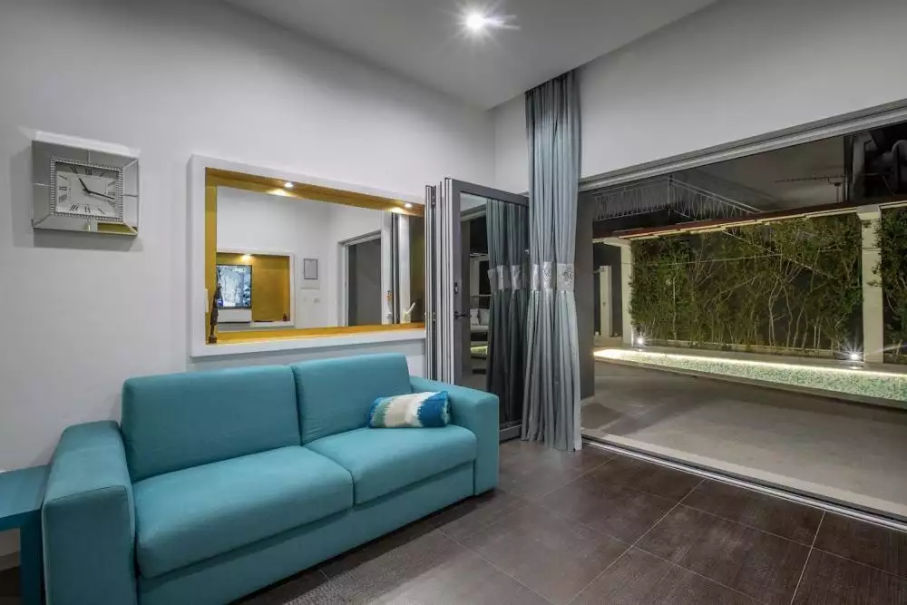 Hotels 350m² in Croatia, Rogoznica. Priced at 940000€ rent photo-6