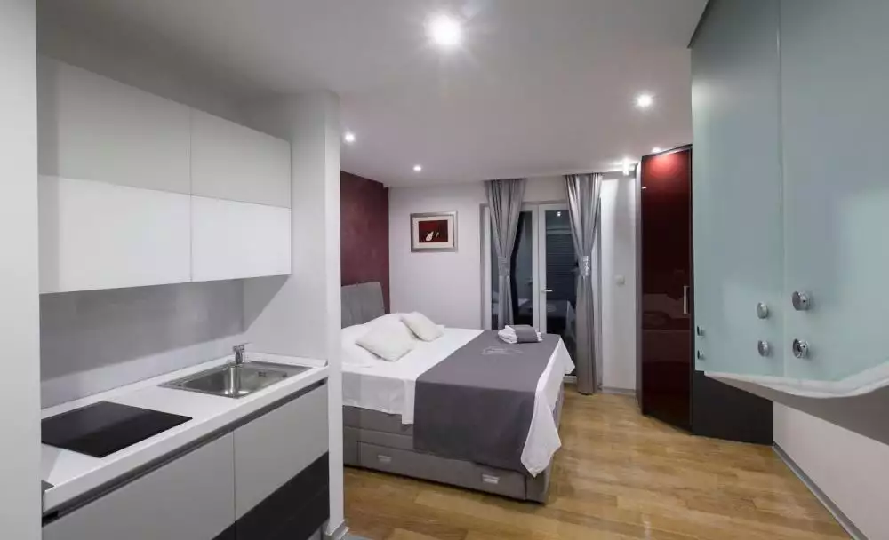 Hotels 350m² in Croatia, Rogoznica. Priced at 940000€ rent photo-10