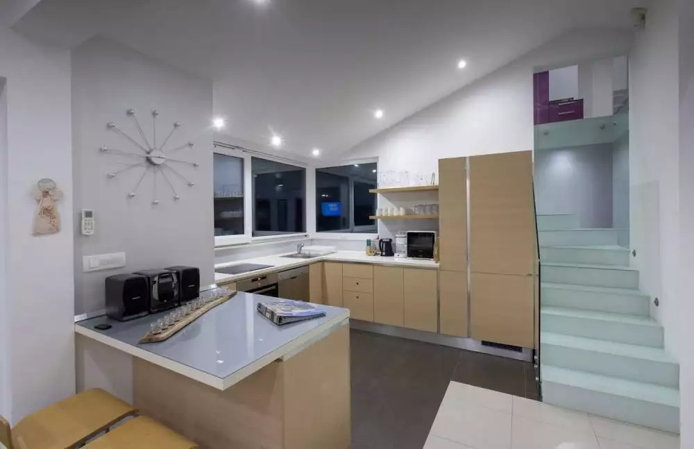 Hotels 350m² in Croatia, Rogoznica. Priced at 940000€ rent photo-15