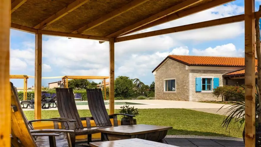 Hotels 900m² in Croatia, Pula. Priced at 3000000€ rent photo-6