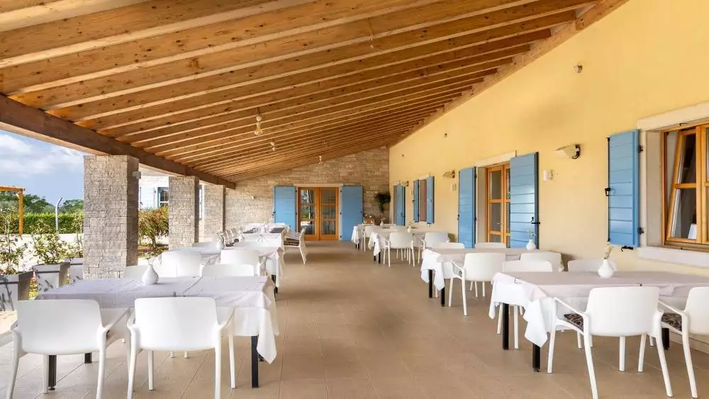 Hotels 900m² in Croatia, Pula. Priced at 3000000€ rent photo-13