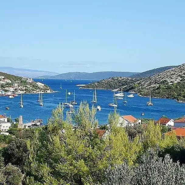 Villa 237m² in Croatia, Vinisce. Priced at 799000€ rent photo-21