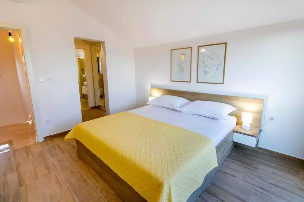 Villa 464m² in Croatia, Kastela. Priced at 1999999€ rent photo-20