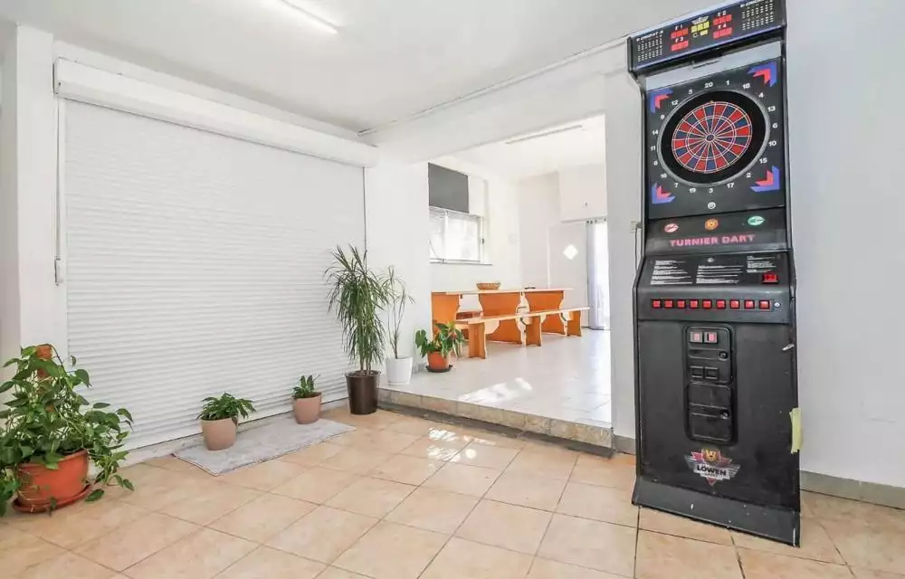 Villa 220m² in Croatia, Brtonigla. Priced at 550000€ rent photo-20
