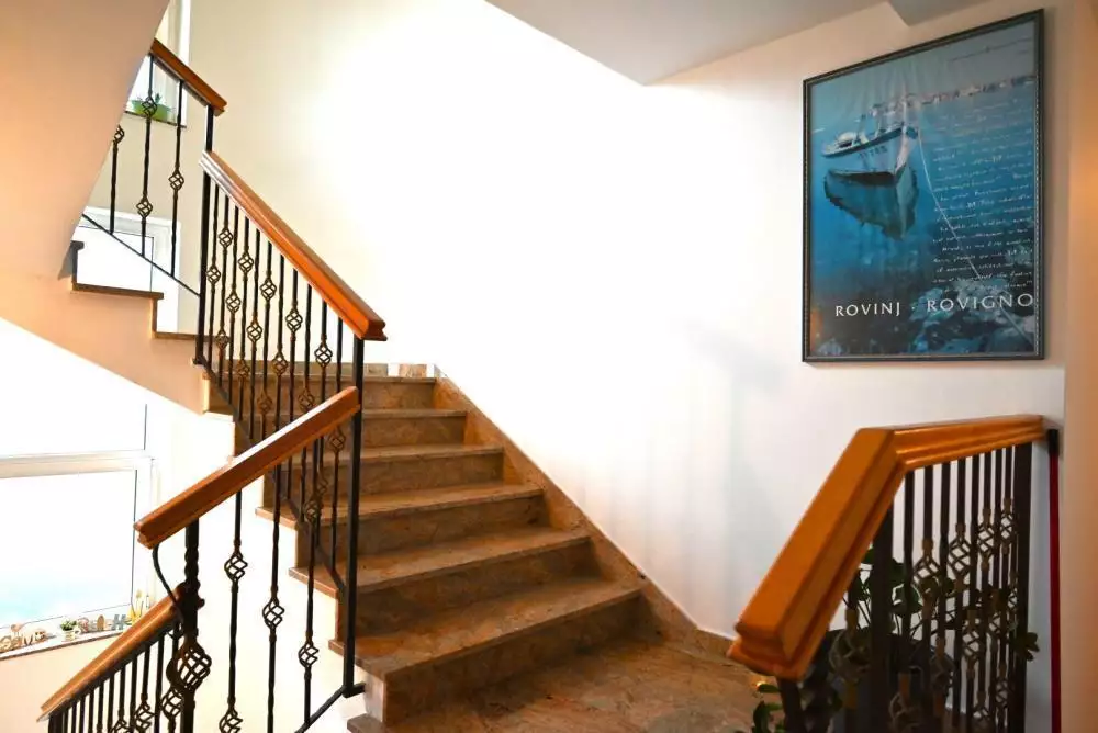 Hotels 1007m² in Croatia, Rovinj. Priced at 3000000€ rent photo-9
