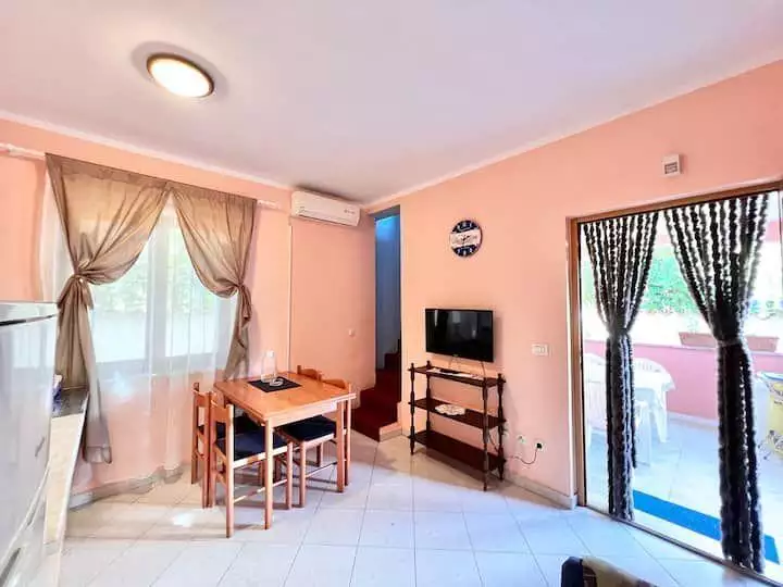 Hotels 450m² in Croatia, Premantura. Priced at 1300000€ rent photo-16
