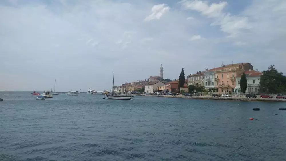 Villa 420m² in Croatia, Rovinj. Priced at 1500000€ rent photo-18