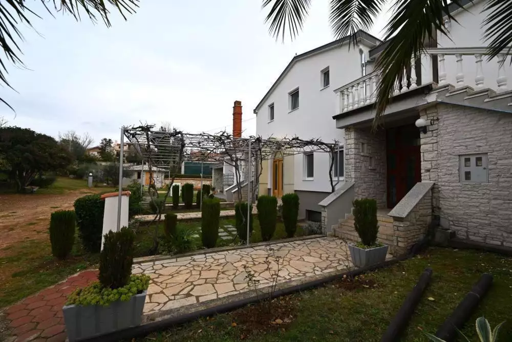 Hotels 750m² in Croatia, Medulin. Priced at 2500000€ rent photo-5
