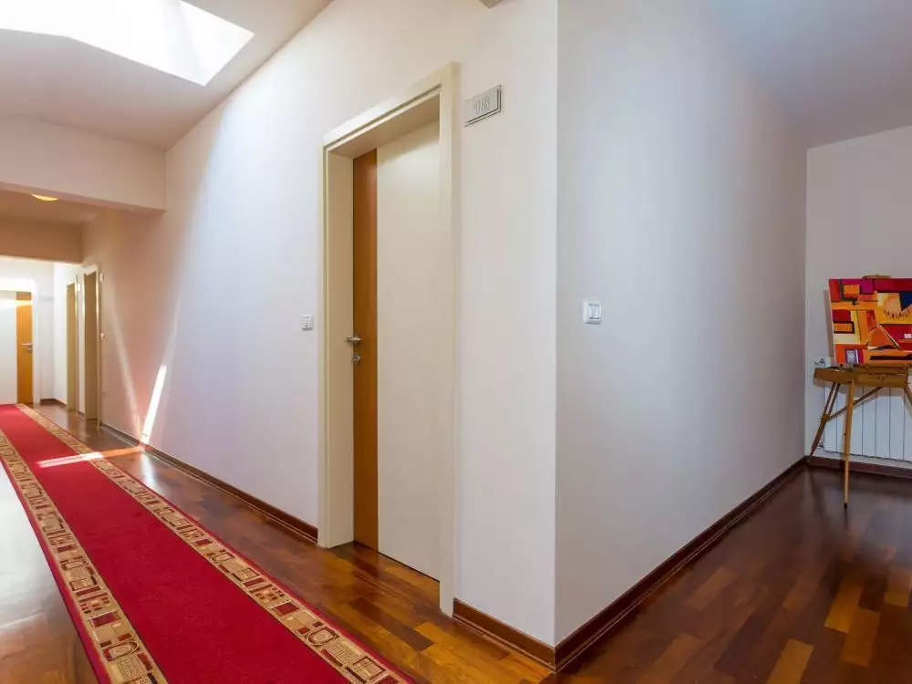 Hotels 900m² in Croatia, Novigrad. Priced at 2300000€ rent photo-23