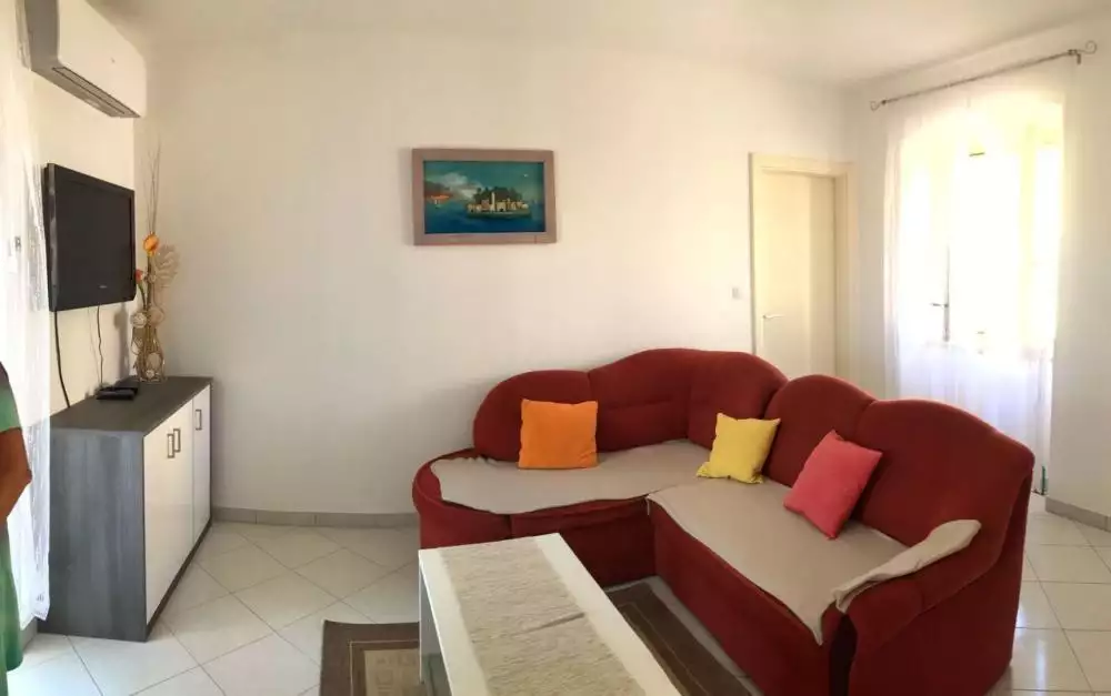 Villa 537m² in Croatia, Vodnjan. Priced at 730000€ rent photo-8