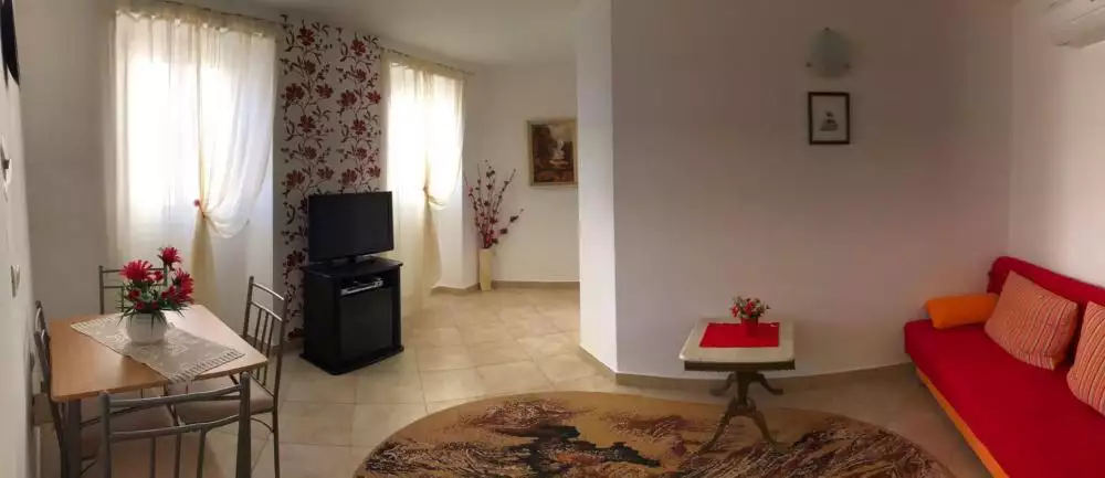 Villa 537m² in Croatia, Vodnjan. Priced at 730000€ rent photo-11