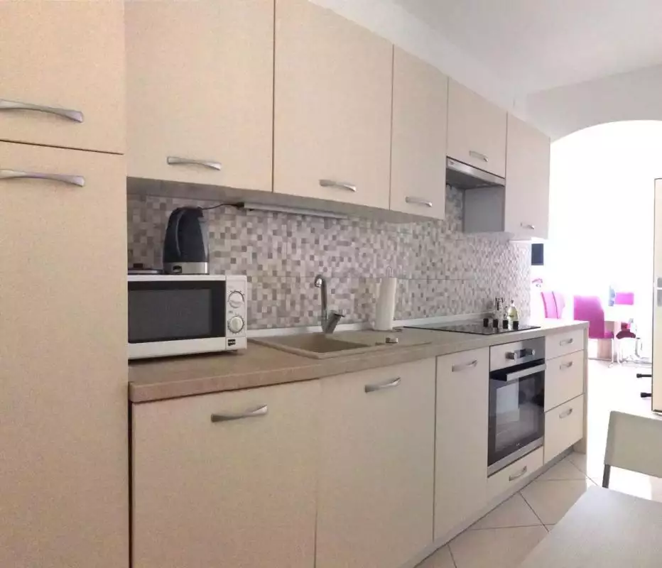 Villa 537m² in Croatia, Vodnjan. Priced at 730000€ rent photo-16