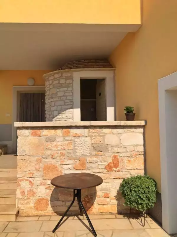 Villa 537m² in Croatia, Vodnjan. Priced at 730000€ rent photo-23