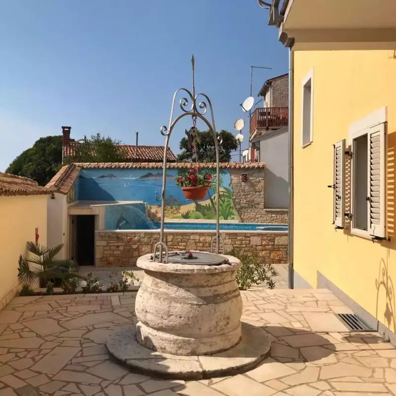 Villa 537m² in Croatia, Vodnjan. Priced at 730000€ rent photo-25
