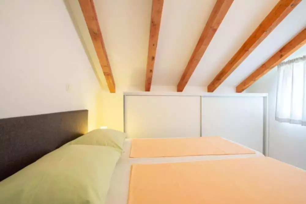 Hotels 468m² in Croatia, Podstrana. Priced at 1100000€ rent photo-18