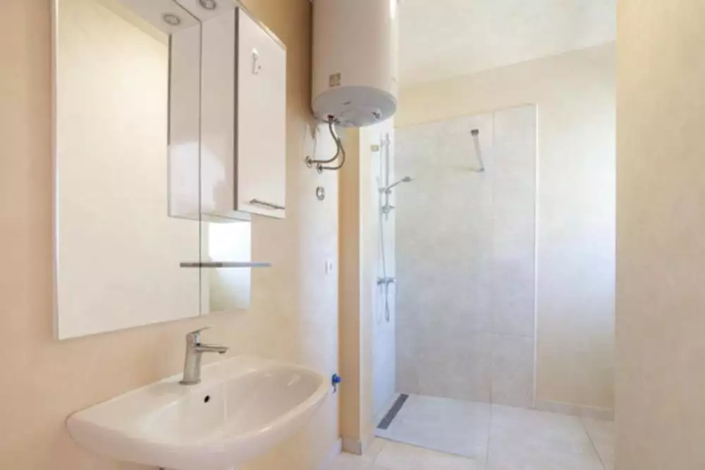 Hotels 468m² in Croatia, Podstrana. Priced at 1100000€ rent photo-23