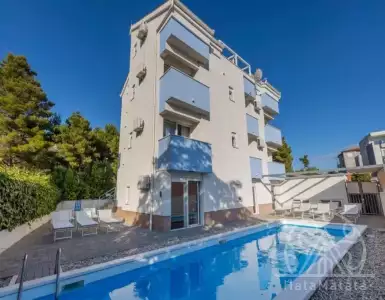 Buy in Croatia for 1100000€