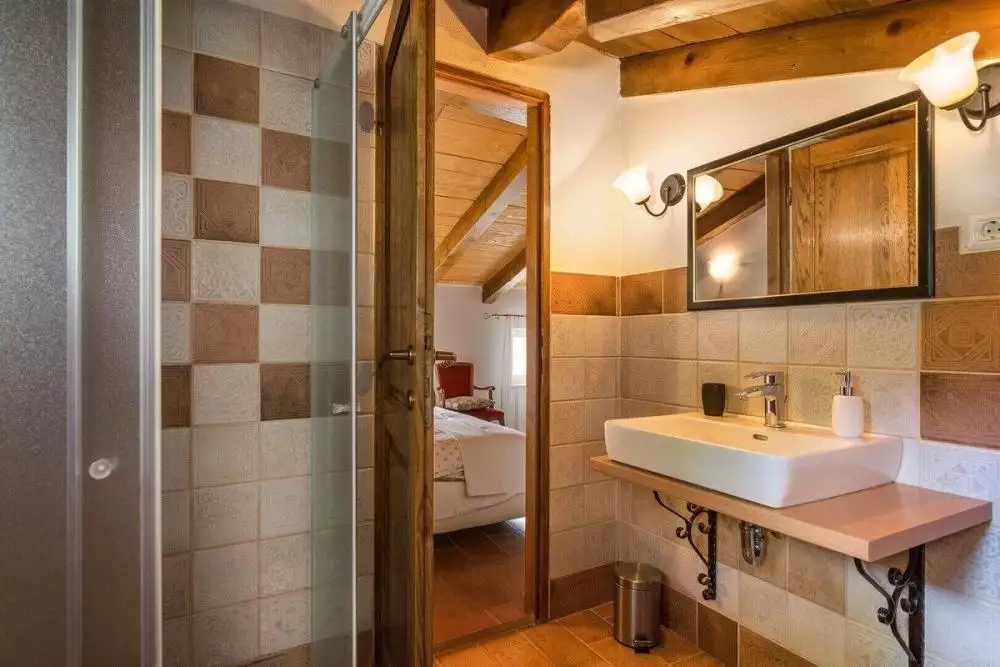 Villa 100m² in Croatia, Oprtalj. Priced at 1140000€ rent photo-22