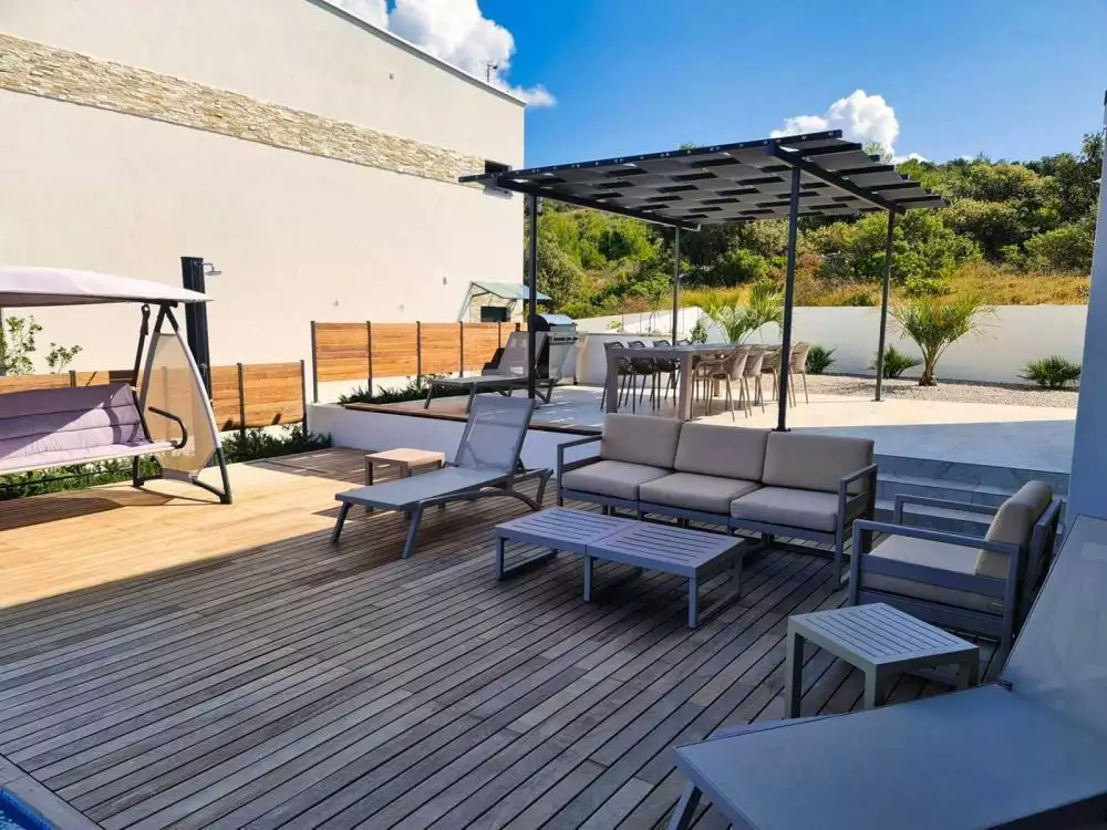 Villa 260m² in Croatia, Rogoznica. Priced at 1480000€ rent photo-8