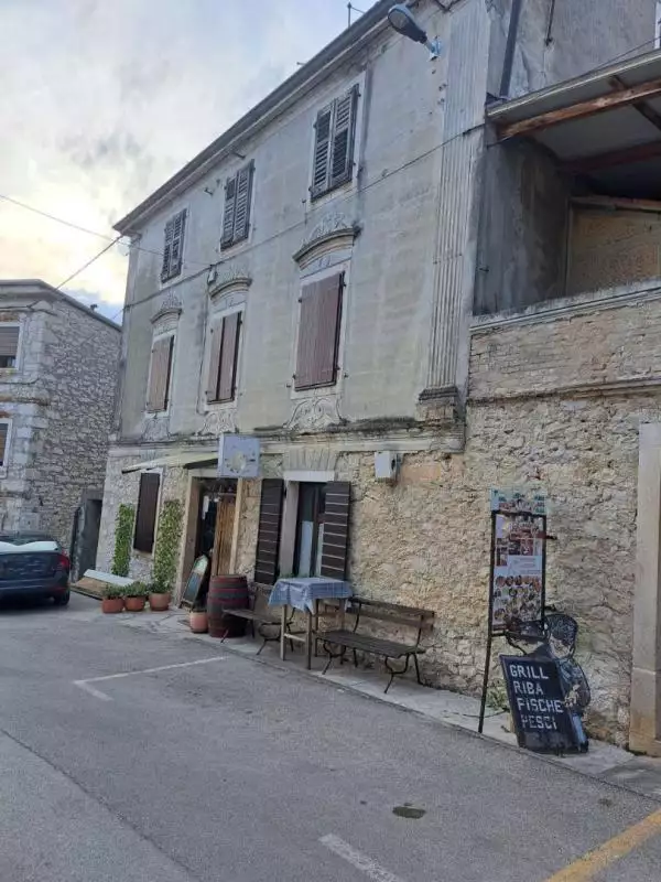 Hotels 508m² in Croatia, Brtonigla. Priced at 950000€ rent photo-1