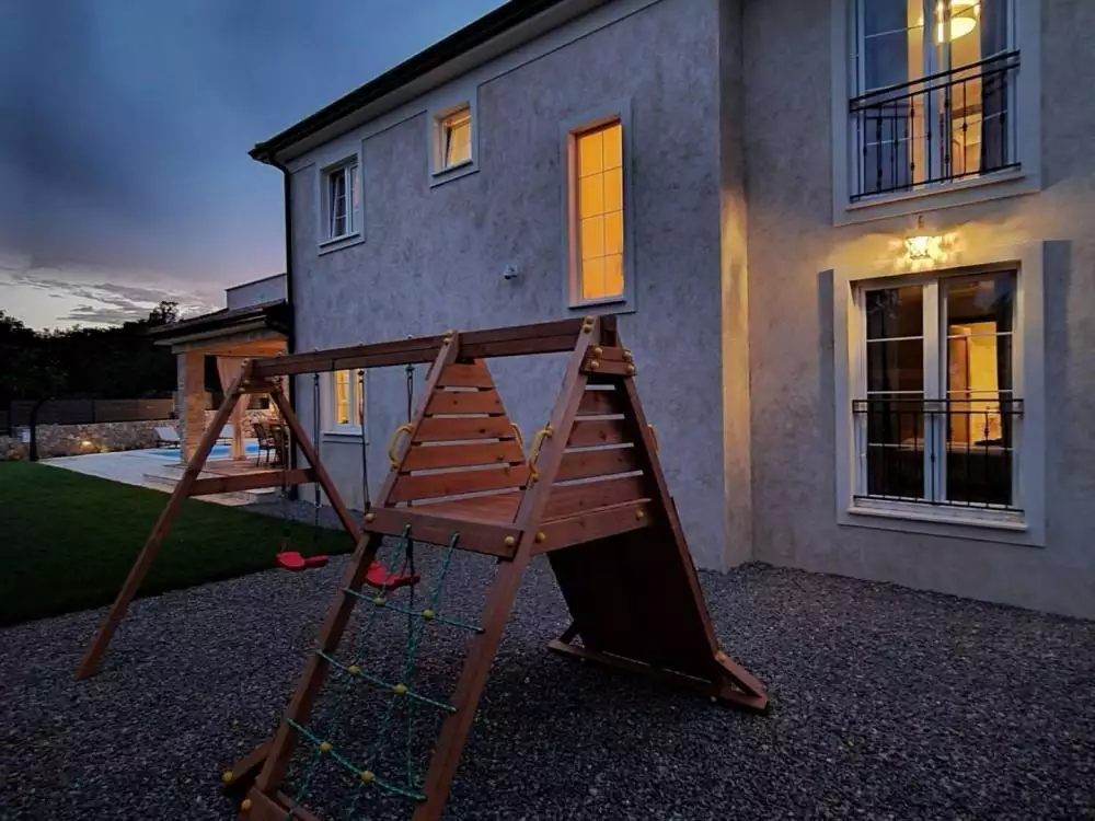 Villa 167m² in Croatia, Dobrinj. Priced at 999000€ rent photo-8