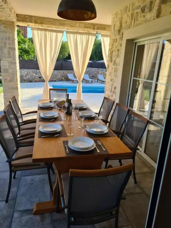 Villa 167m² in Croatia, Dobrinj. Priced at 999000€ rent photo-12