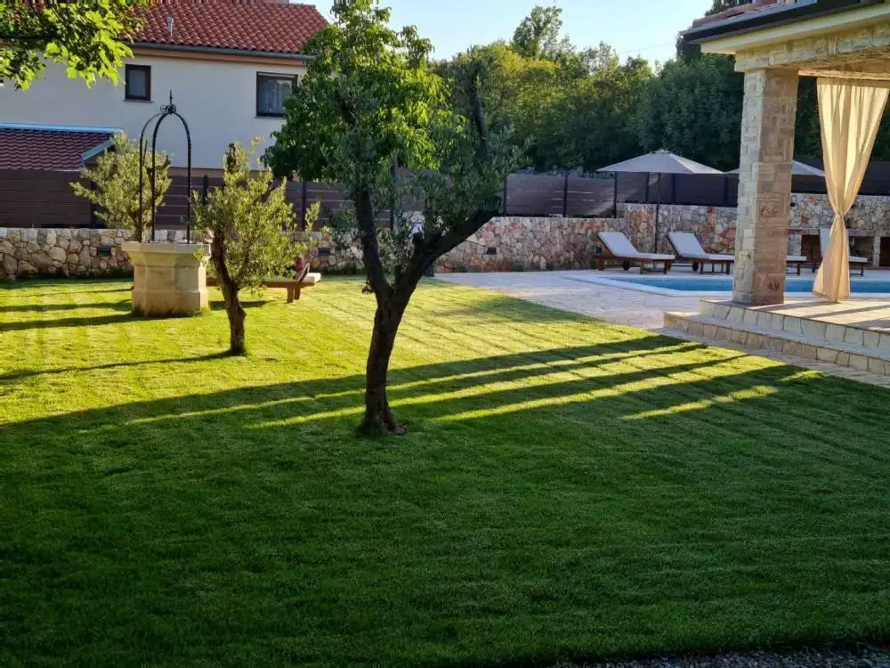 Villa 167m² in Croatia, Dobrinj. Priced at 999000€ rent photo-20