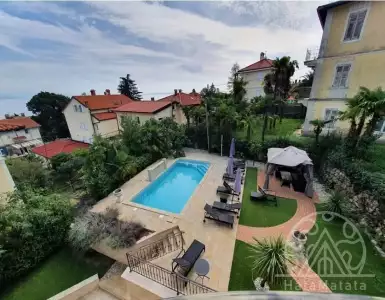 Buy in Croatia for 2500000€