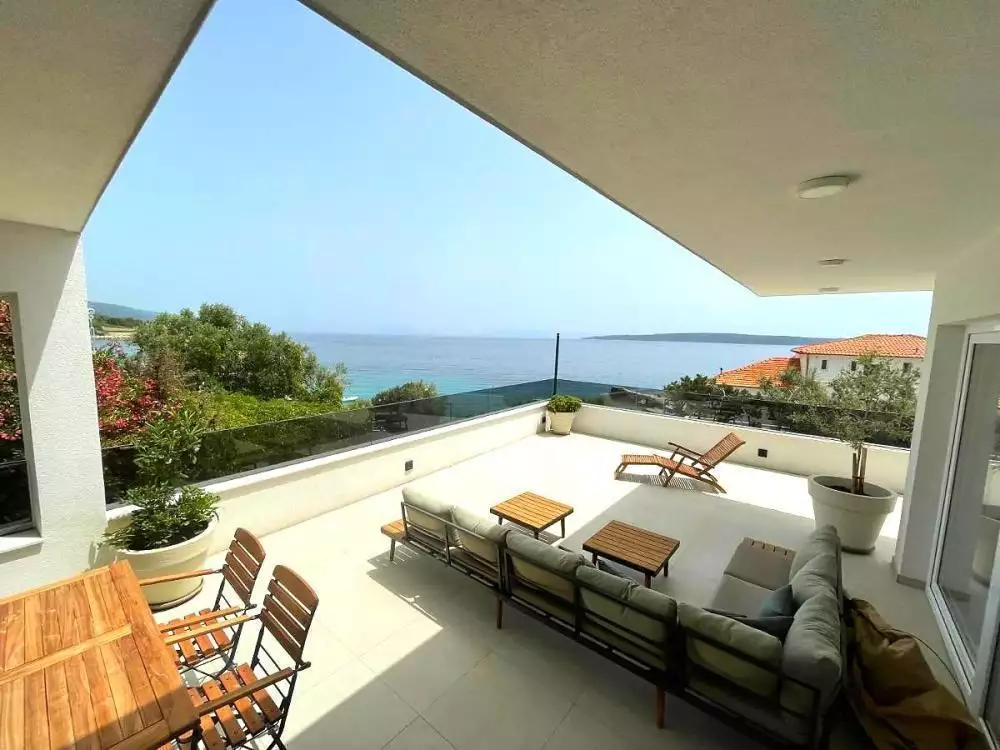 Hotels 740m² in Croatia, Zavala. Priced at 2700000€ rent photo-1