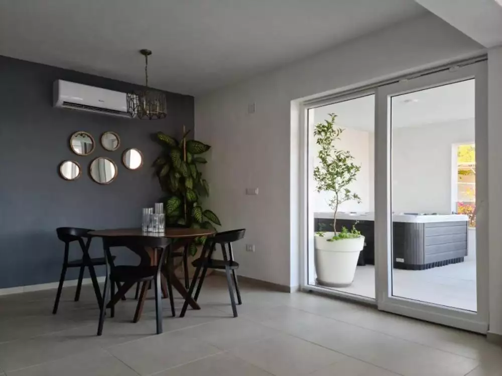 Hotels 740m² in Croatia, Zavala. Priced at 2700000€ rent photo-10