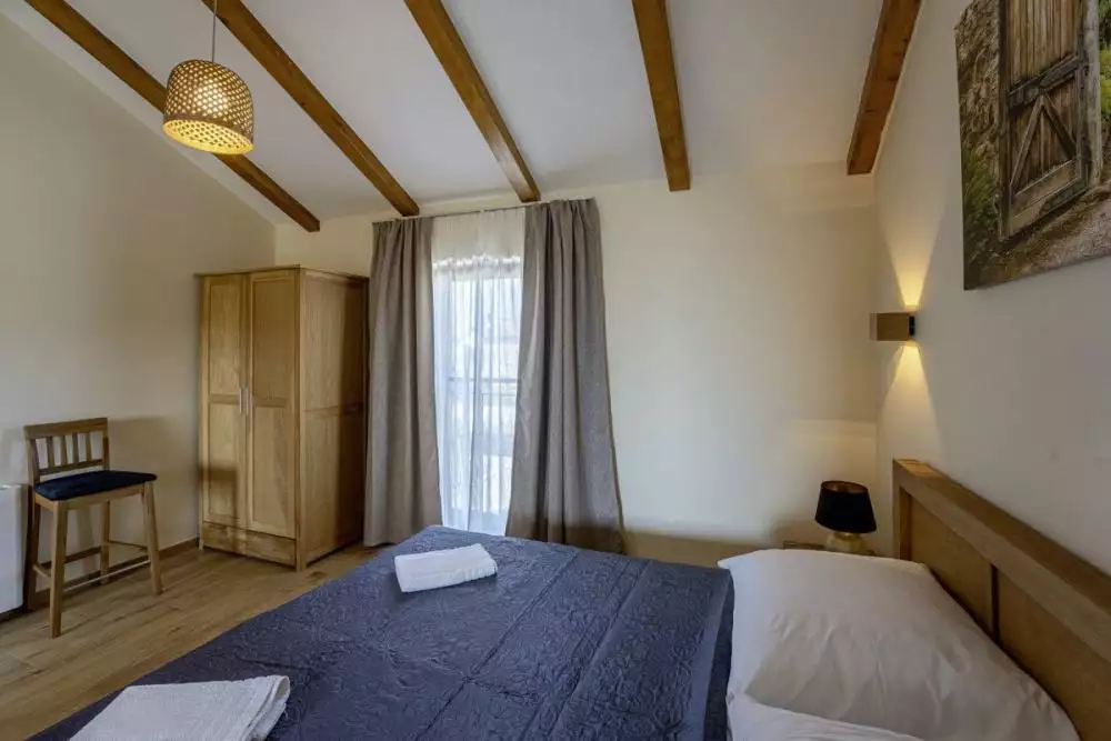 Villa 200m² in Croatia, Kanfanar. Priced at 750000€ rent photo-10
