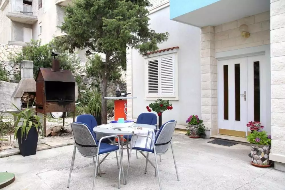 Hotels 396m² in Croatia, Rogoznica. Priced at 1150000€ rent photo-12