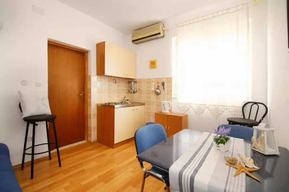 Hotels 396m² in Croatia, Rogoznica. Priced at 1150000€ rent photo-14
