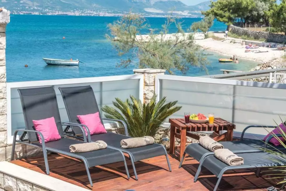 Villa 200m² in Croatia, Trogir. Priced at 1270000€ rent photo-1