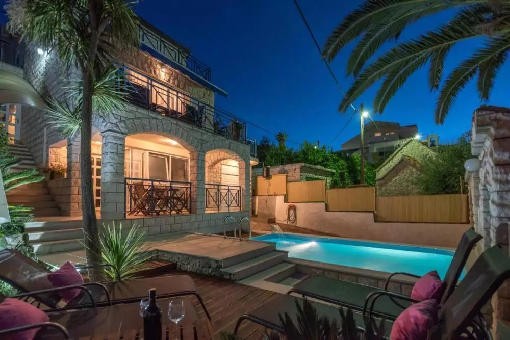 Villa 200m² in Croatia, Trogir. Priced at 1270000€ rent photo-10