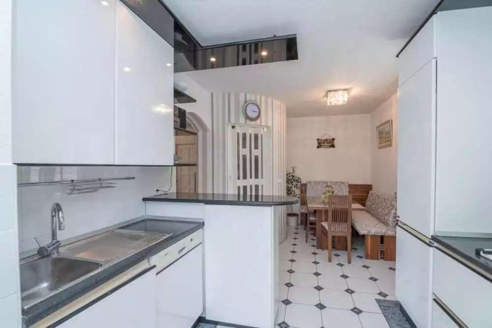 Villa 200m² in Croatia, Trogir. Priced at 1270000€ rent photo-21