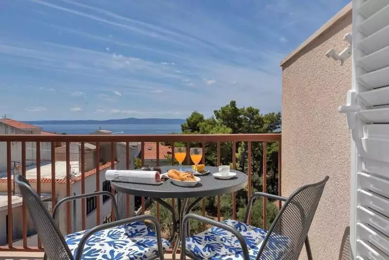 Hotels 500m² in Croatia, Tucepi. Priced at 2500000€ rent photo-3