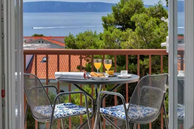 Hotels 500m² in Croatia, Tucepi. Priced at 2500000€ rent photo-18