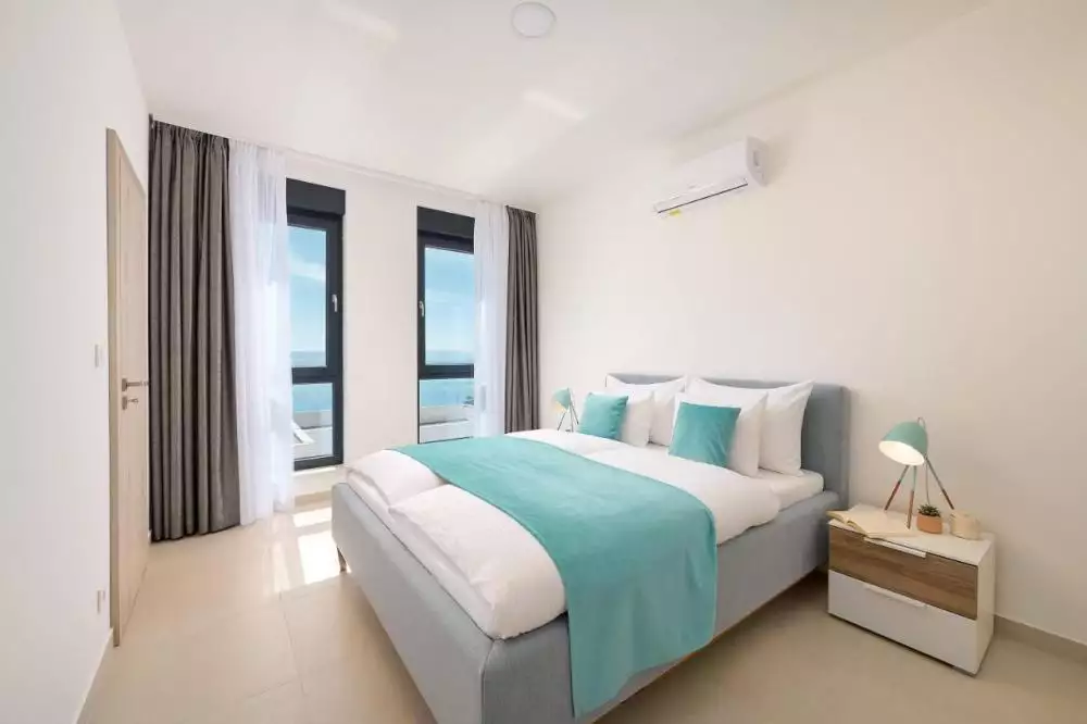 Villa 200m² in Croatia, Makarska. Priced at 990000€ rent photo-10