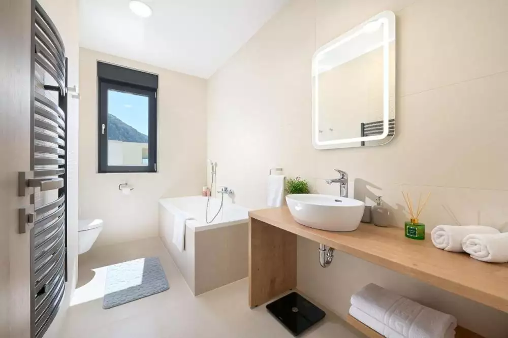 Villa 200m² in Croatia, Makarska. Priced at 990000€ rent photo-13