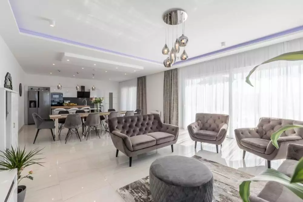 Villa 350m² in Croatia, Kastela. Priced at 2200000€ rent photo-14