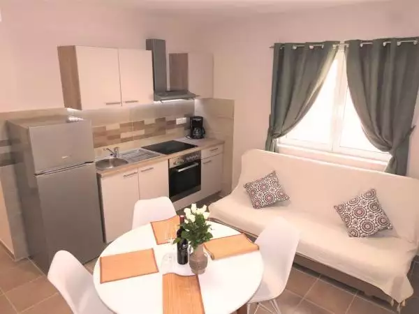 Hotels 420m² in Croatia, Makarska. Priced at 1280000€ rent photo-6