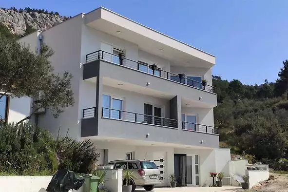 Hotels 292m² in Croatia, Krvavica. Priced at 800000€ rent photo-23